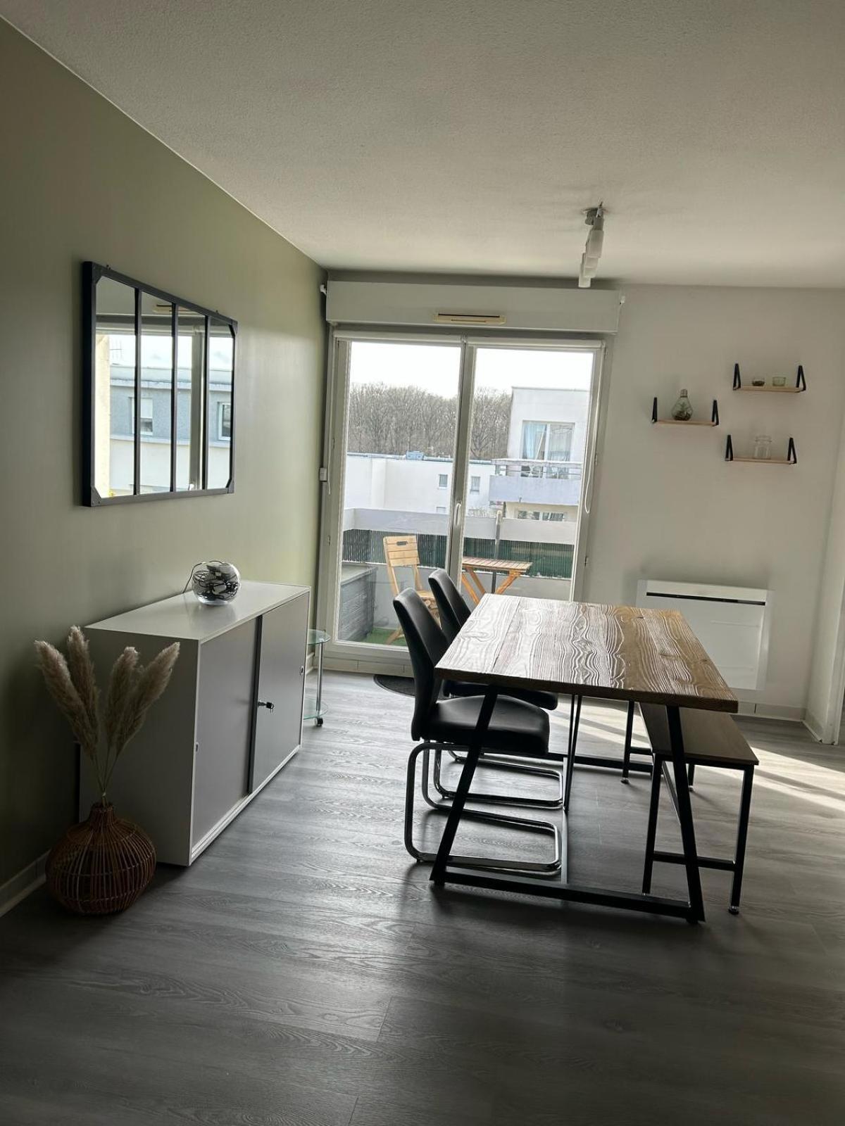 Appartement T3 Proche Circuit Du Mans Allonnes  Экстерьер фото